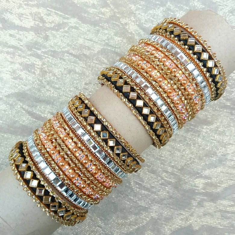 1.Shine Bangle set