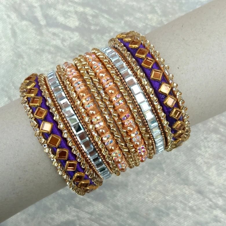 1.Shine Bangle set